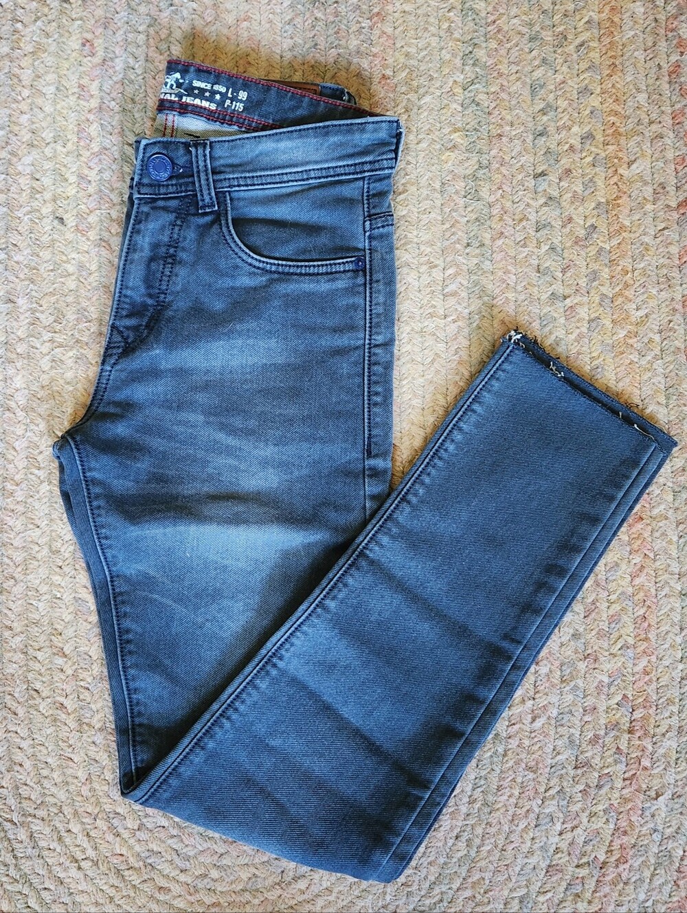 Vintage Levis Raw Hem Jeans